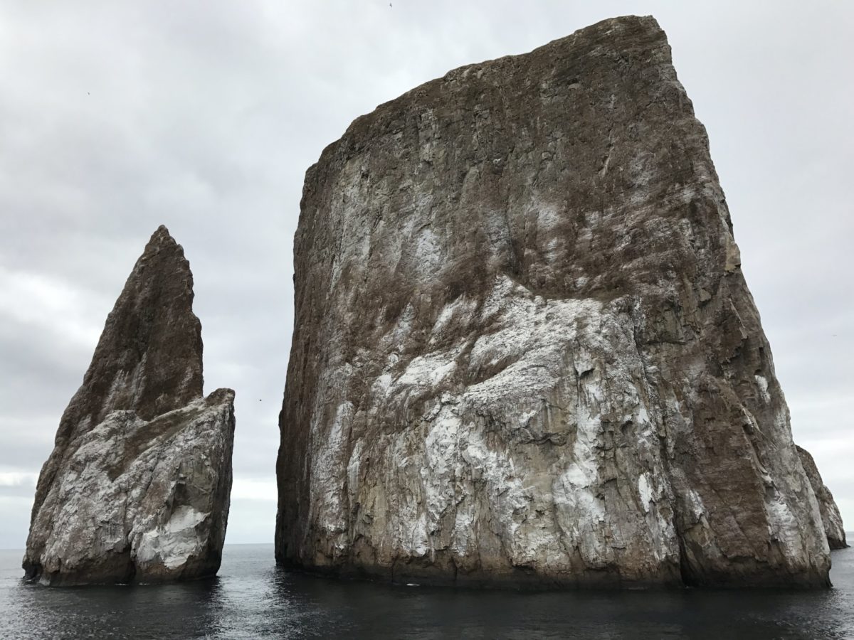 On our way to Kicker Rock for some snorkelling