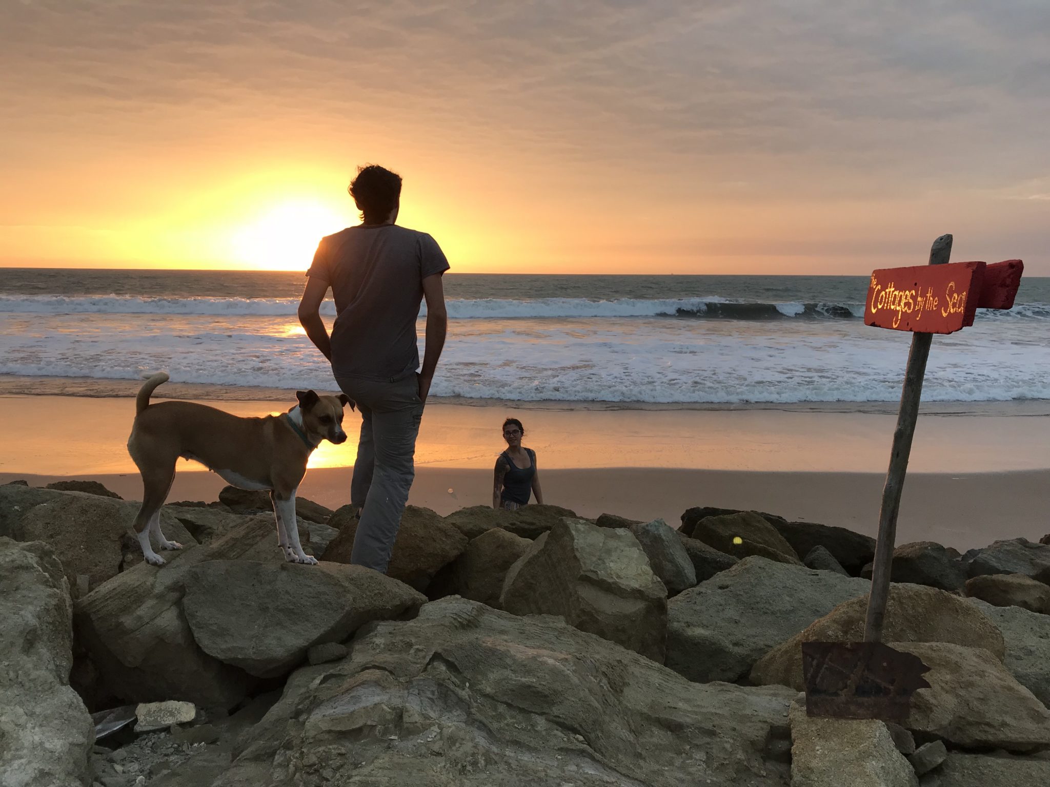 Mama, Moreno and Sonia check out the sunset