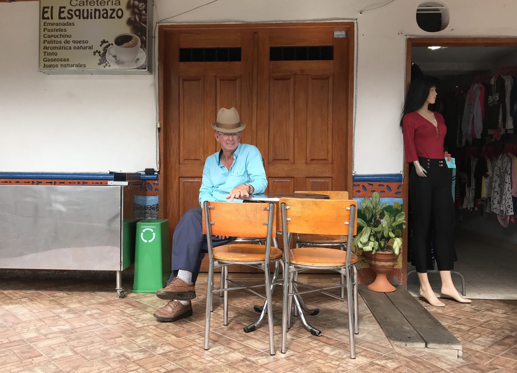 Cowboy and mannequin, Guatapé